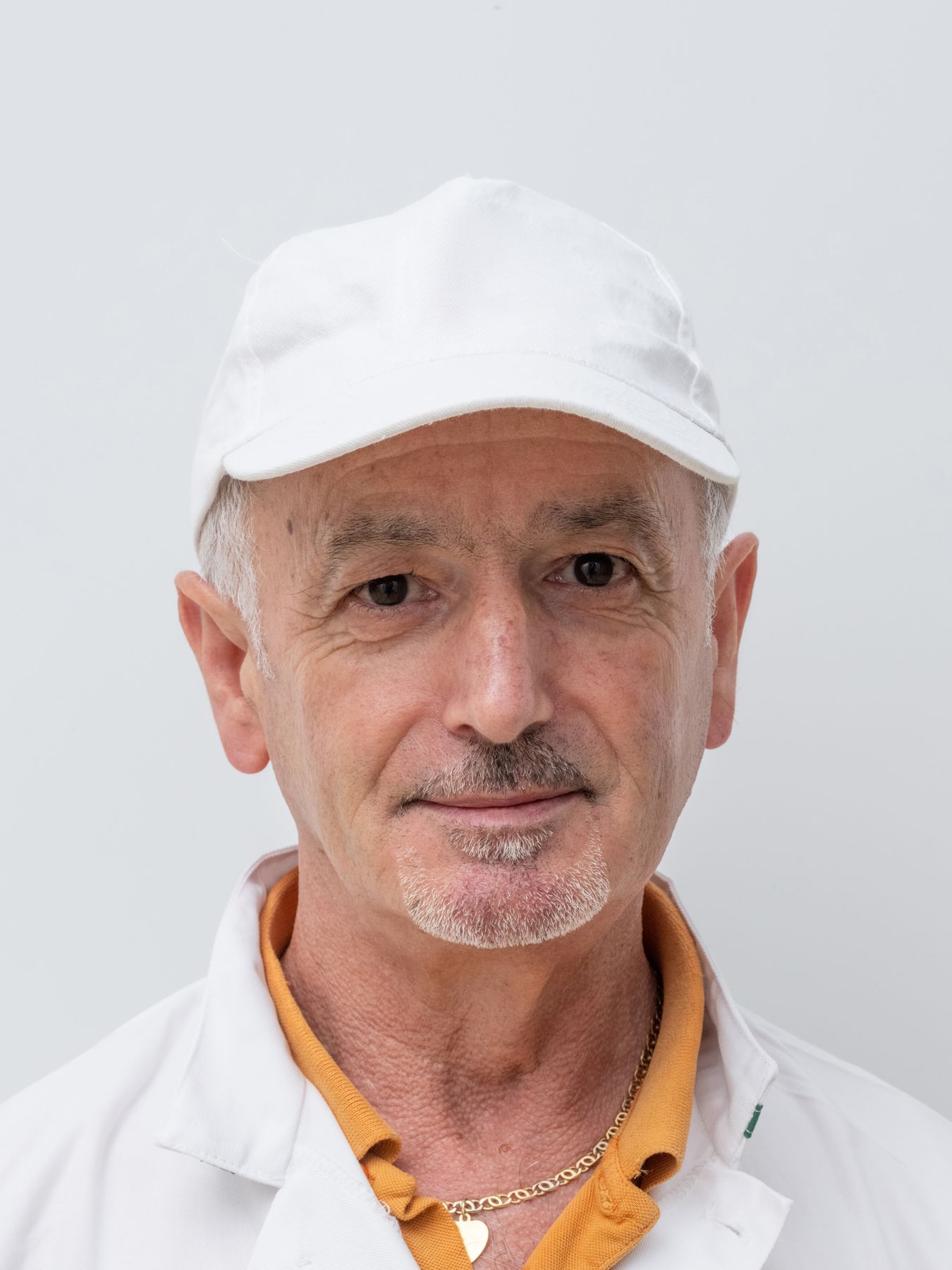 Una persona della famiglia GR Salumi